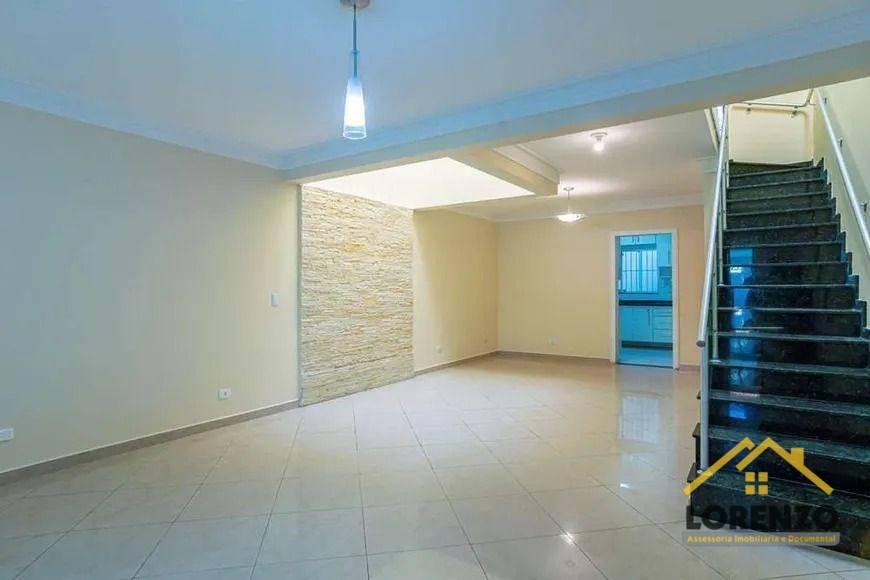 Sobrado à venda com 3 quartos, 160m² - Foto 2