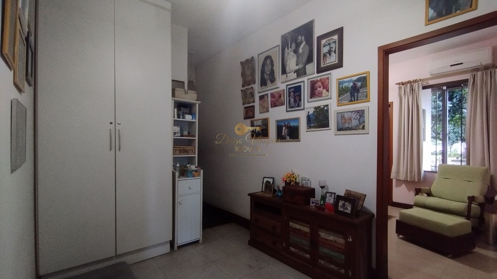 Casa à venda com 7 quartos, 3200m² - Foto 21