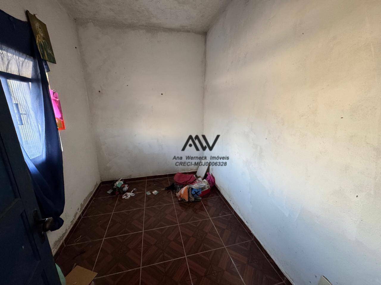 Casa à venda com 2 quartos, 85m² - Foto 4