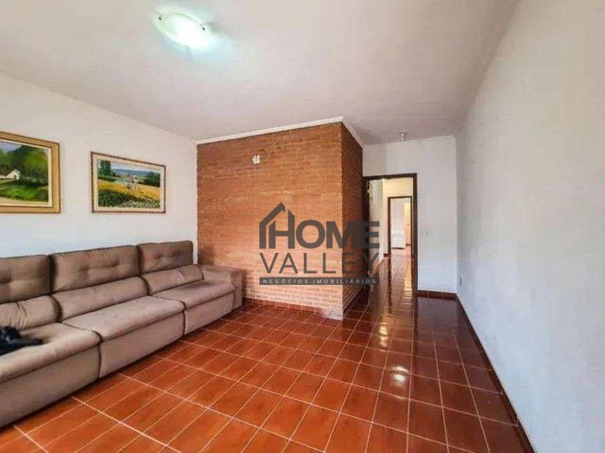 Casa à venda com 4 quartos, 151m² - Foto 14