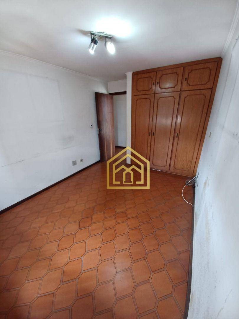 Apartamento à venda com 4 quartos, 176m² - Foto 19