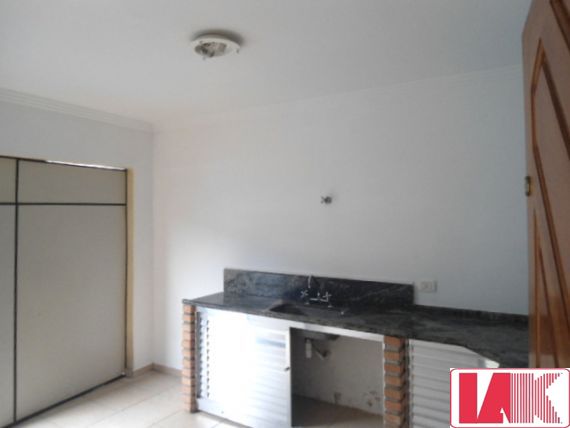 Casa à venda e aluguel com 3 quartos, 214m² - Foto 4