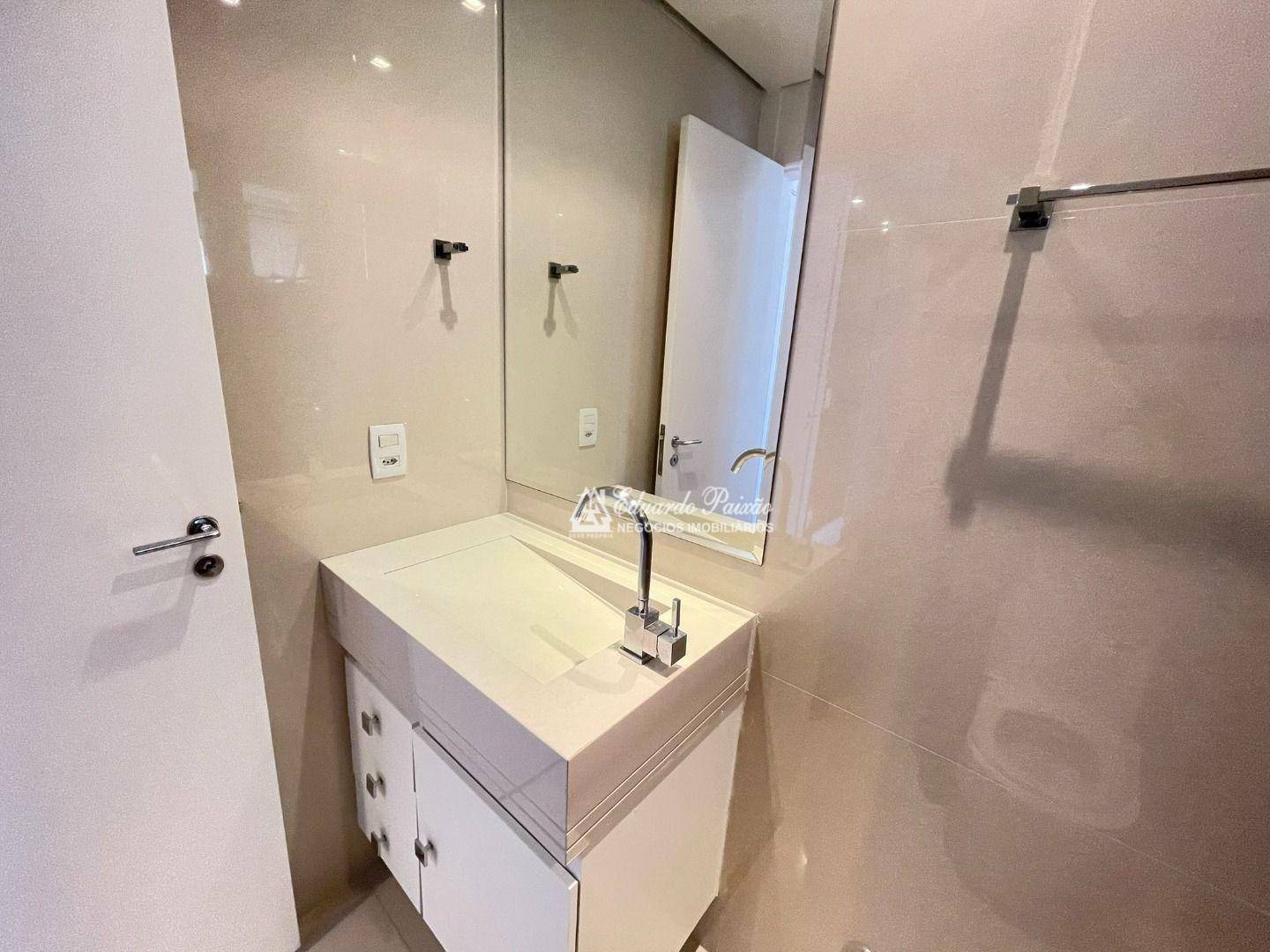 Cobertura à venda com 3 quartos, 234m² - Foto 32