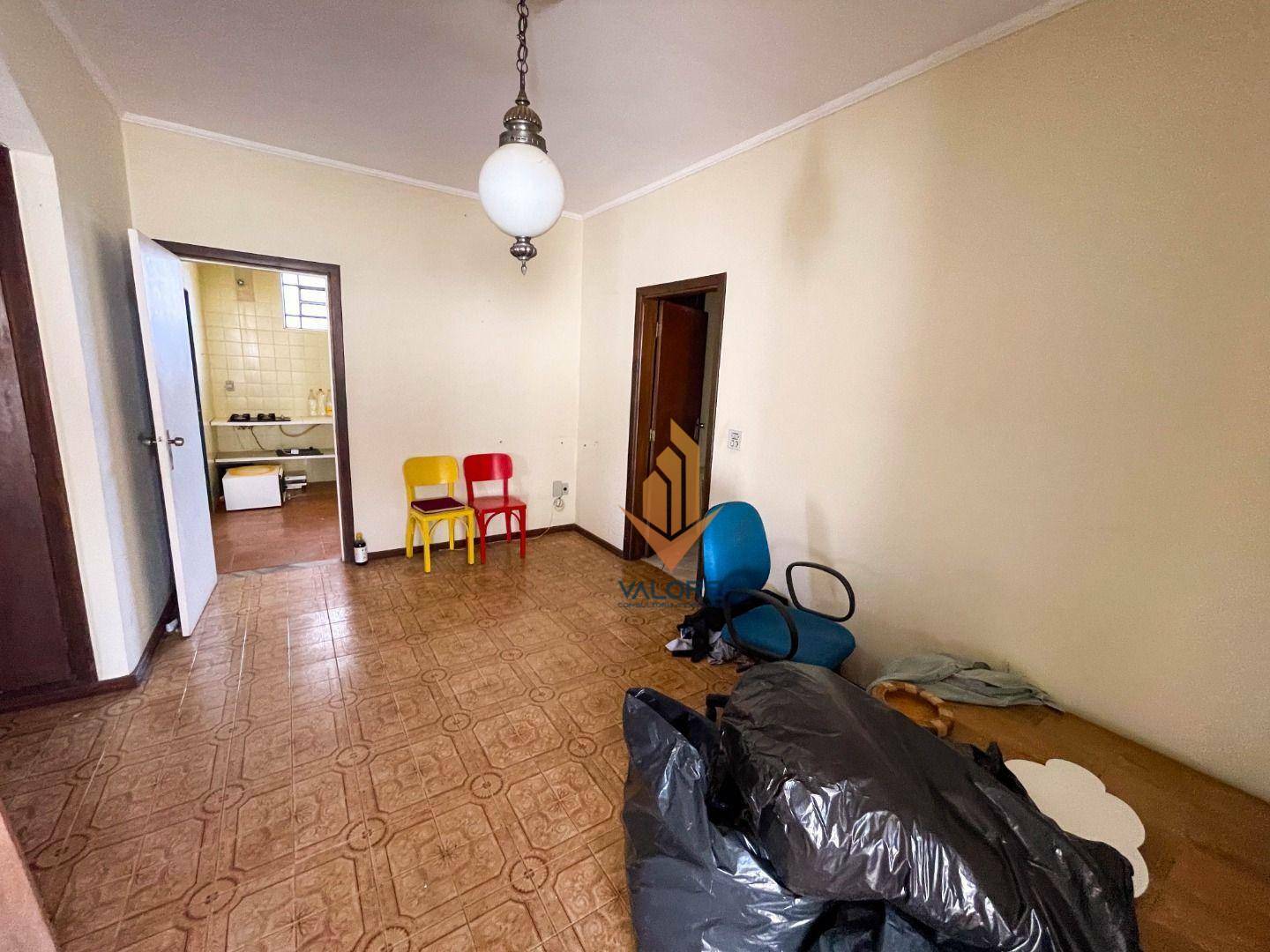 Casa, 3 quartos, 259 m² - Foto 4