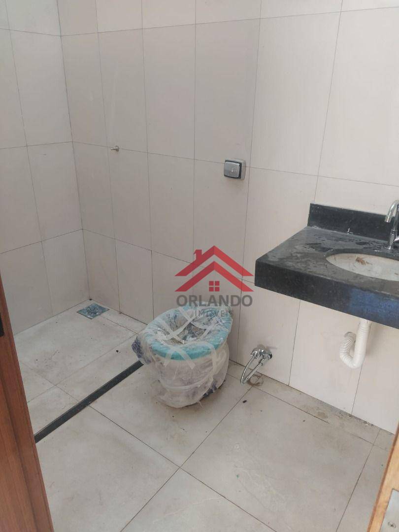 Casa à venda com 2 quartos, 97m² - Foto 11