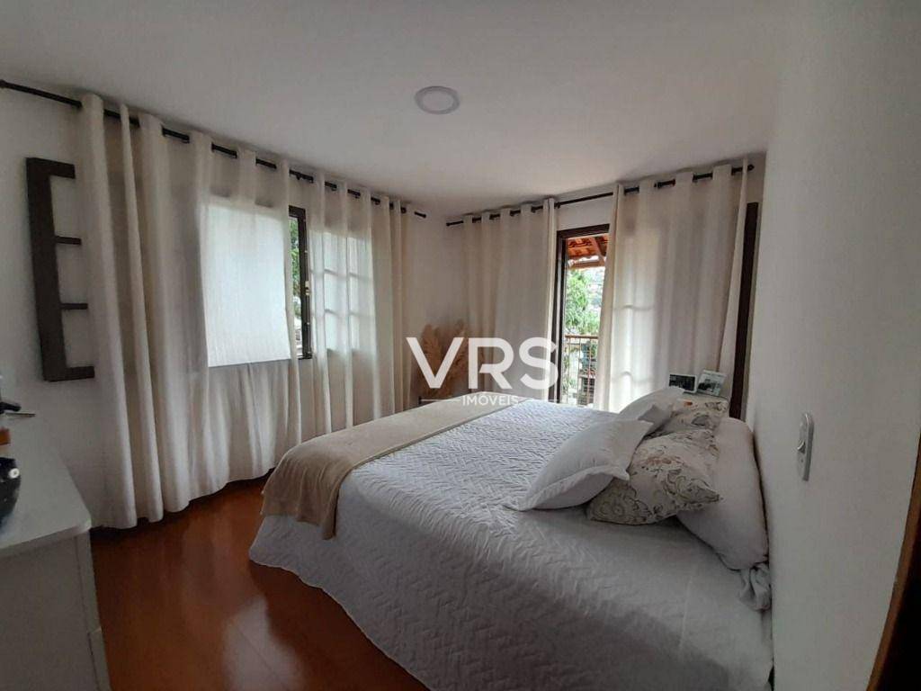 Casa à venda com 4 quartos, 124m² - Foto 22