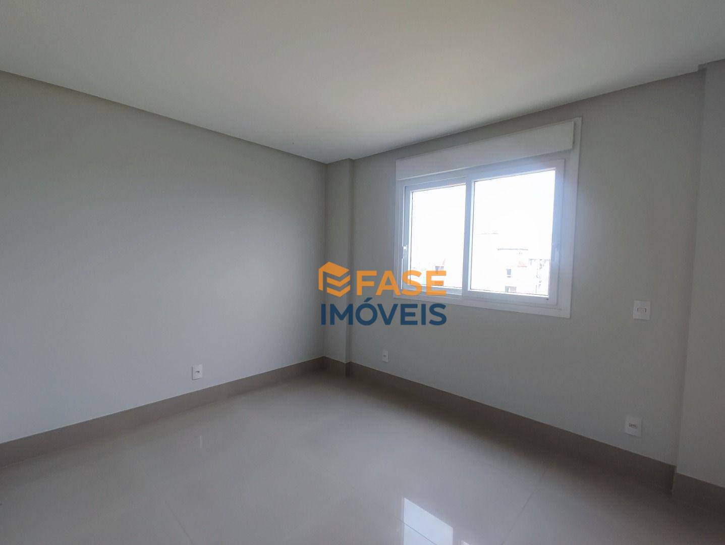 Apartamento à venda com 3 quartos, 172m² - Foto 18