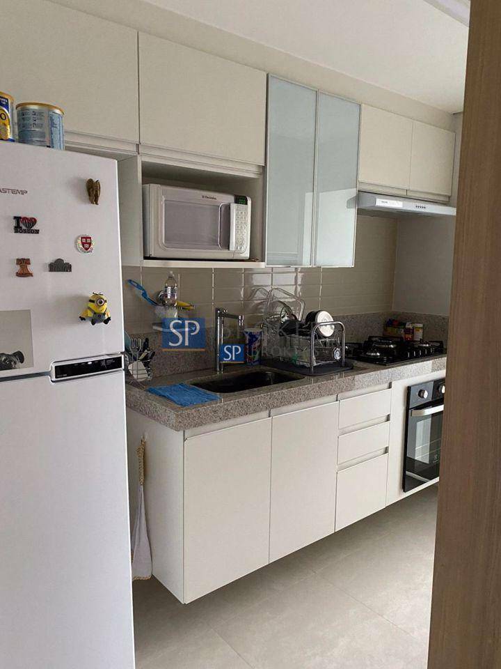 Apartamento à venda com 3 quartos, 80m² - Foto 8