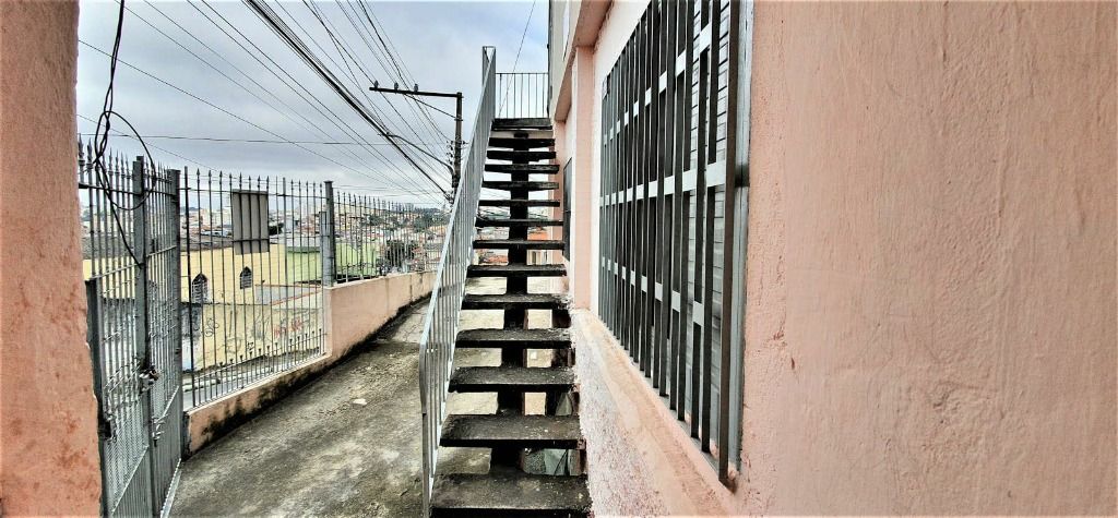 Sobrado à venda com 2 quartos, 145m² - Foto 16