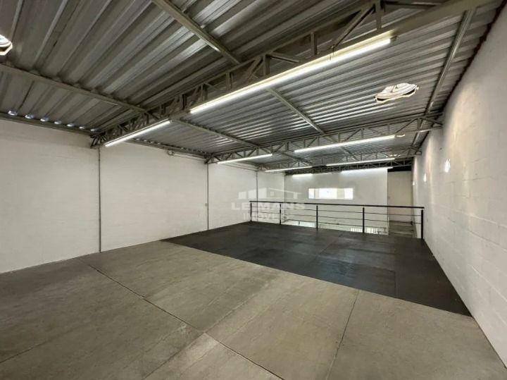 Depósito-Galpão-Armazém à venda, 427m² - Foto 5