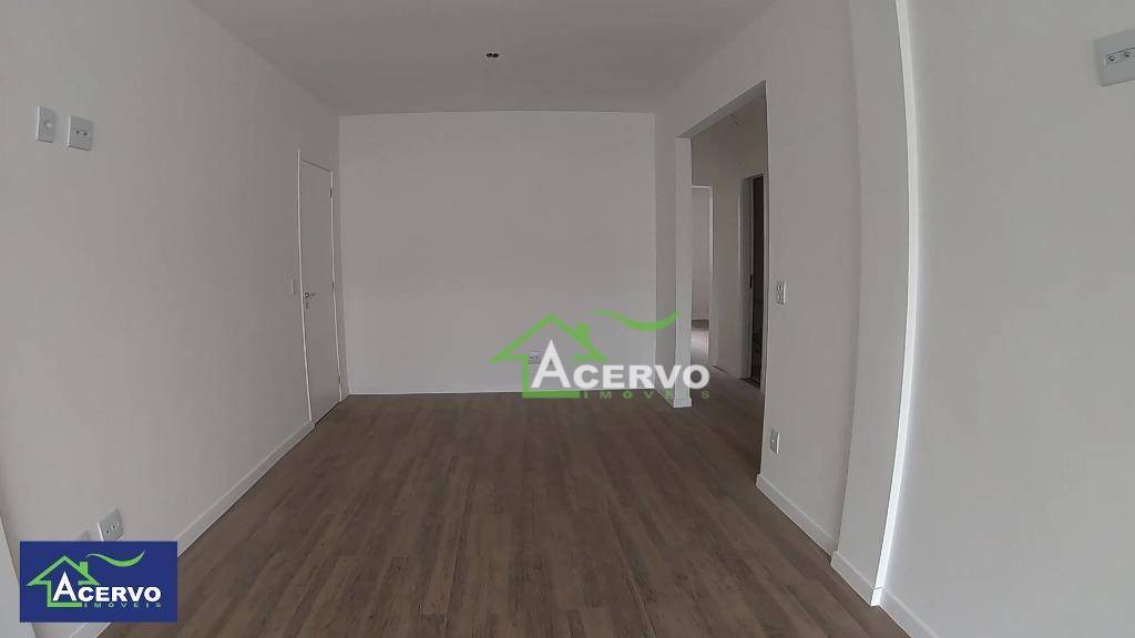 Apartamento à venda com 3 quartos, 187m² - Foto 6