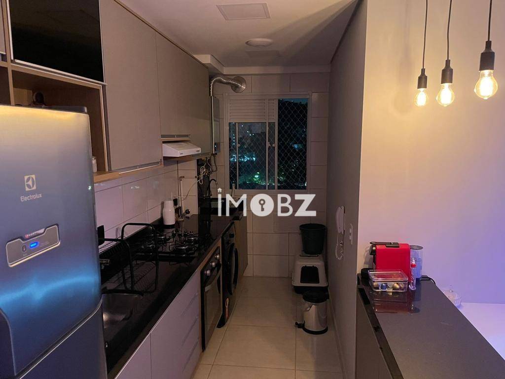 Apartamento à venda com 2 quartos, 41m² - Foto 3