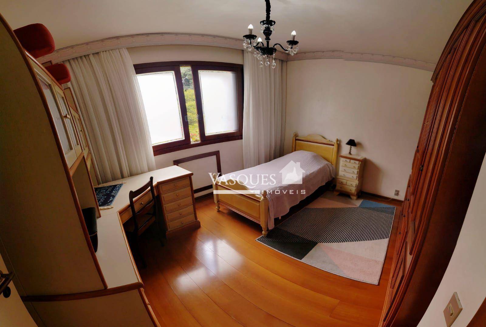 Apartamento à venda com 3 quartos, 142m² - Foto 19