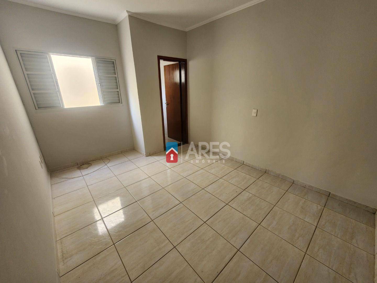 Casa à venda com 3 quartos, 63m² - Foto 11