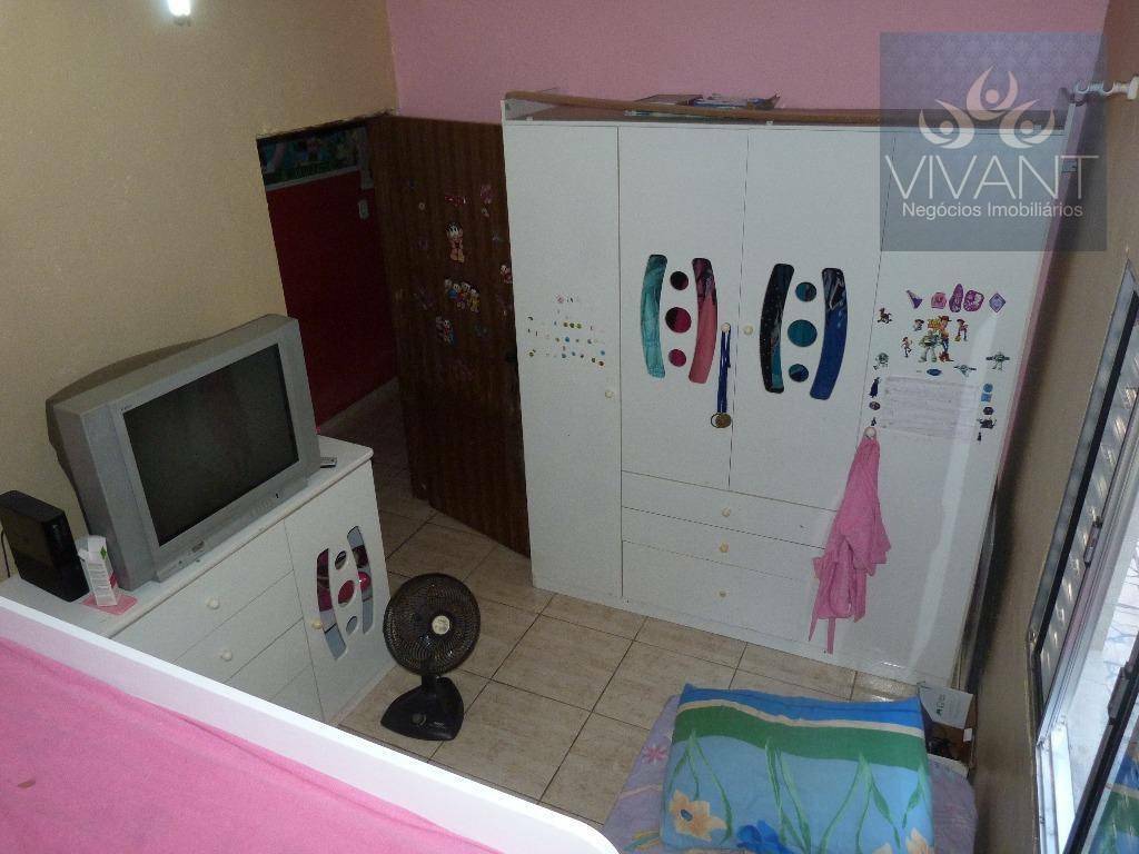 Casa à venda com 3 quartos, 224m² - Foto 18