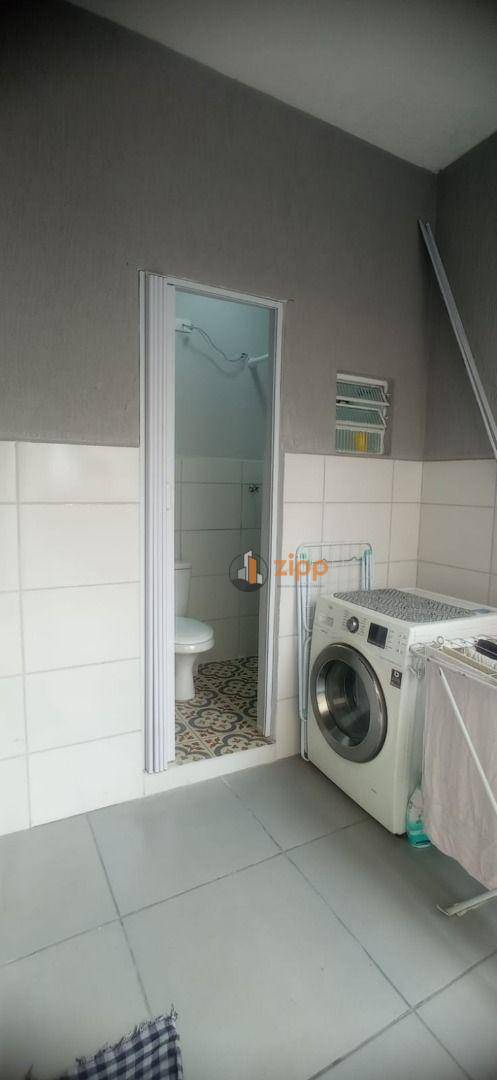 Sobrado à venda com 2 quartos, 120m² - Foto 31