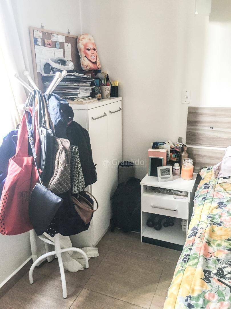 Apartamento à venda com 2 quartos, 90m² - Foto 11