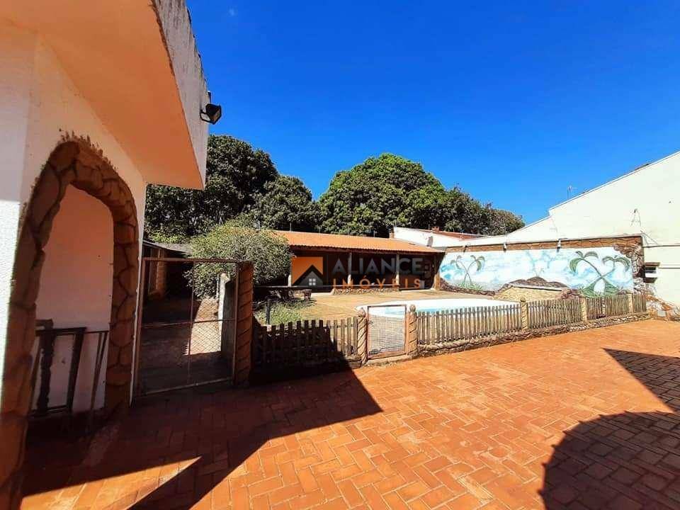 Chácara à venda com 4 quartos, 1528M2 - Foto 7