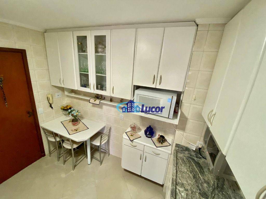 Apartamento à venda com 3 quartos, 95m² - Foto 12