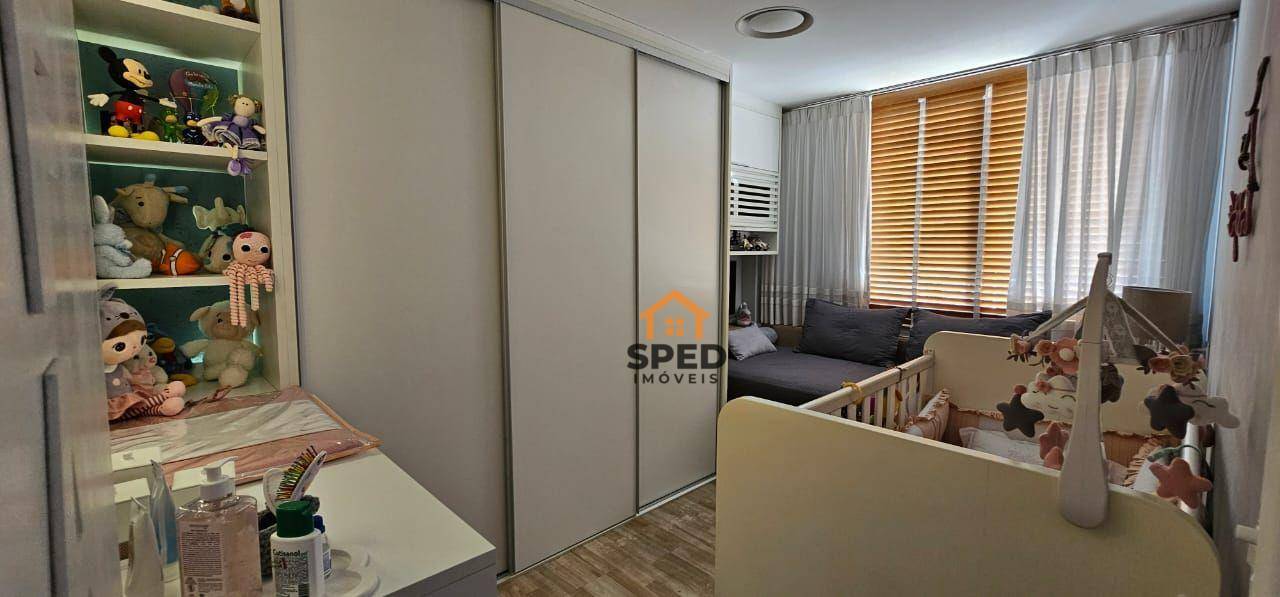 Apartamento à venda com 2 quartos, 80m² - Foto 5