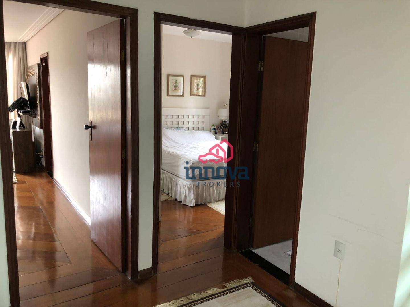 Sobrado à venda com 4 quartos, 430M2 - Foto 16