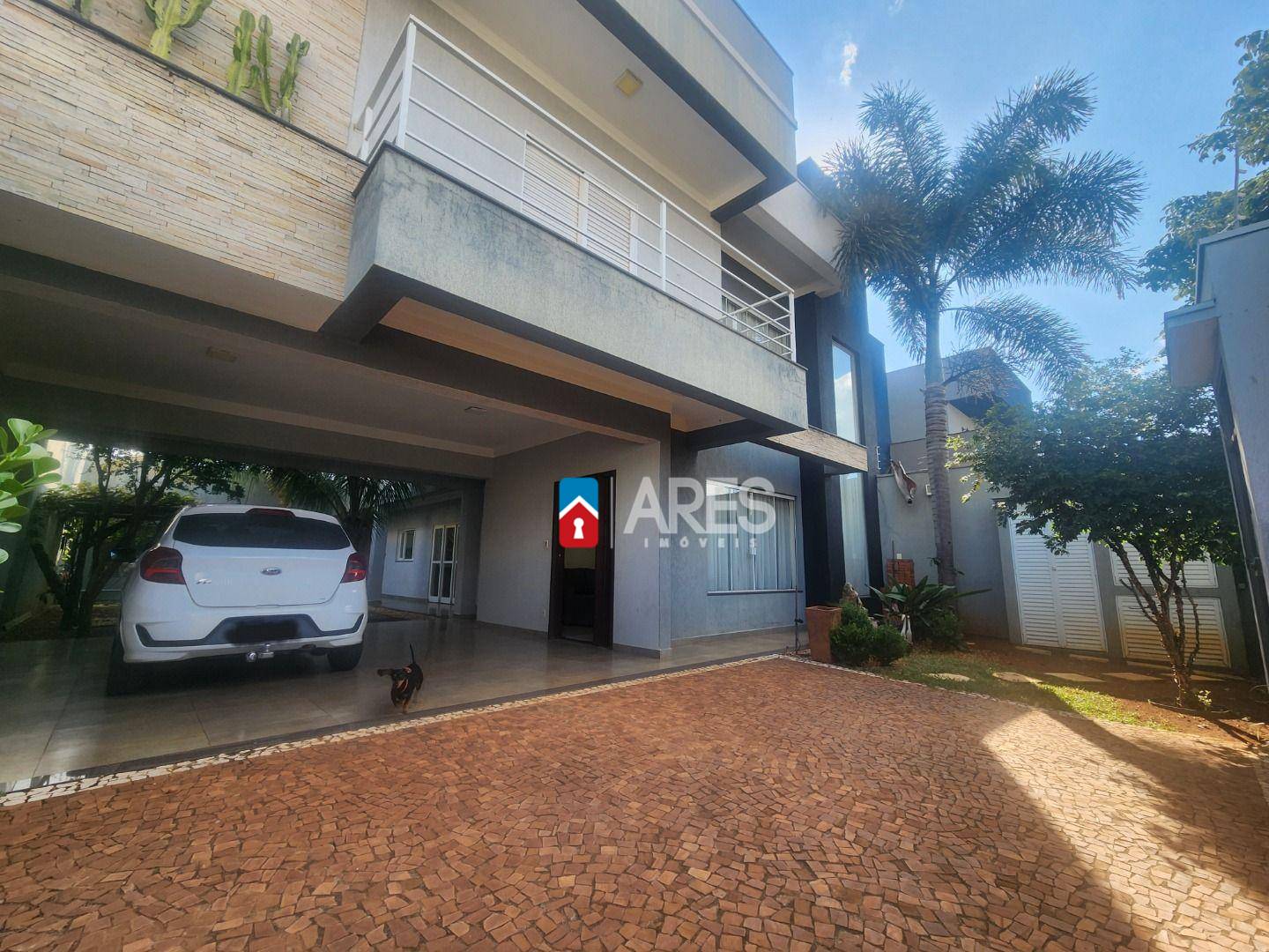 Casa, 3 quartos, 290 m² - Foto 1