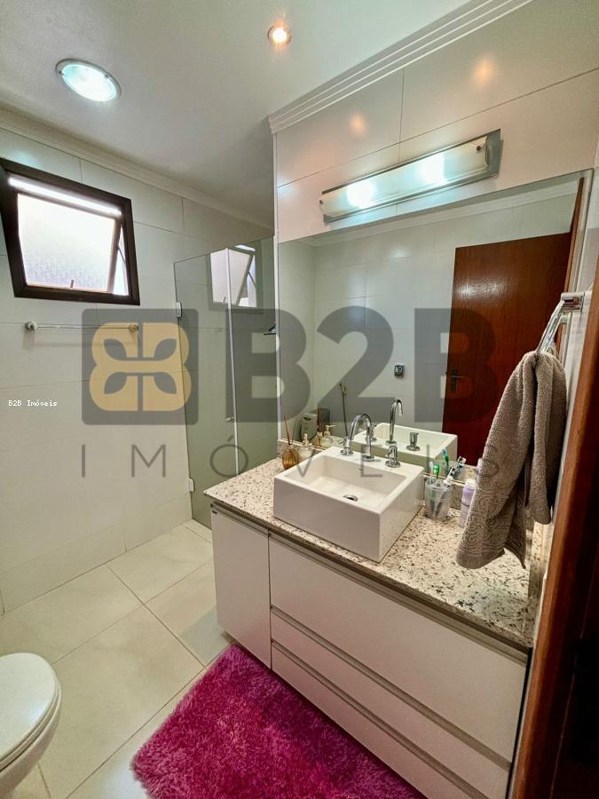 Apartamento à venda com 3 quartos, 147m² - Foto 20