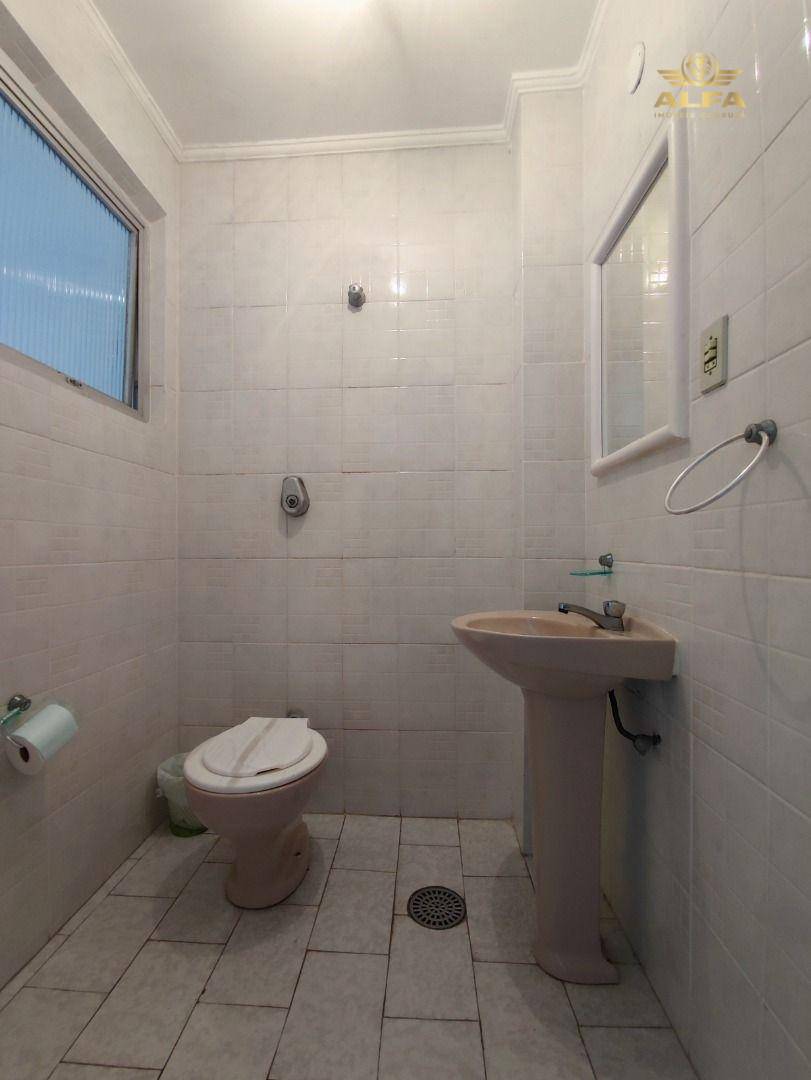 Apartamento à venda com 3 quartos, 185m² - Foto 6