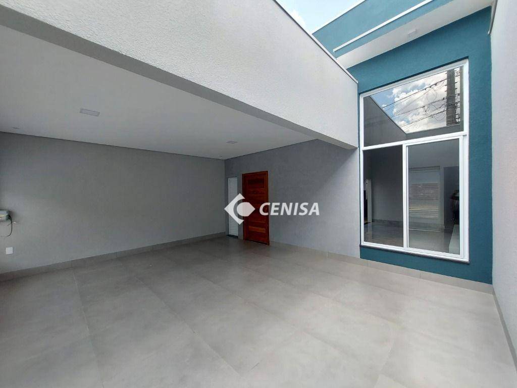 Casa à venda com 3 quartos, 150m² - Foto 1