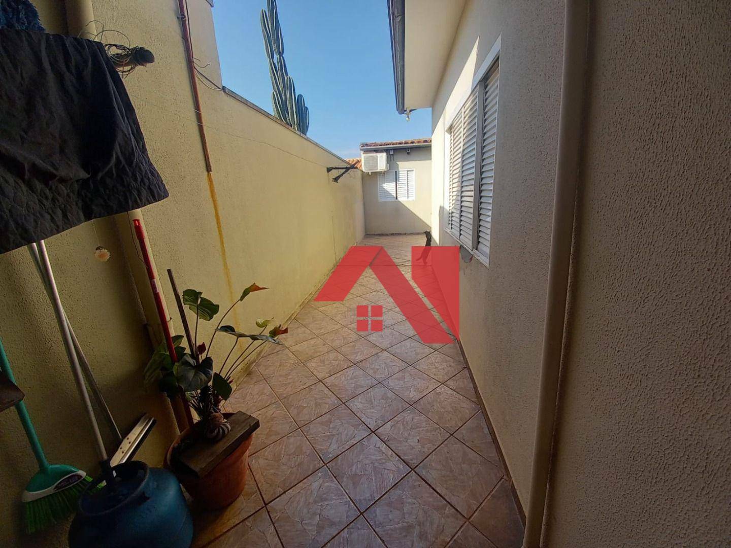 Casa à venda com 3 quartos, 239m² - Foto 24