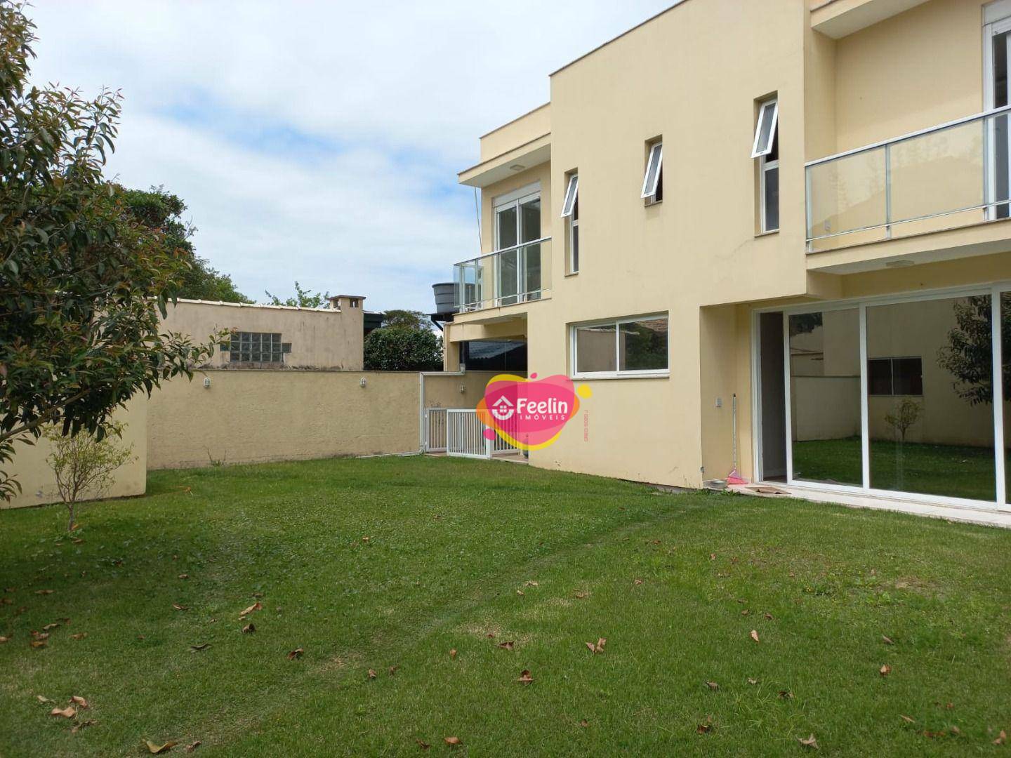 Casa, 4 quartos, 269 m² - Foto 2