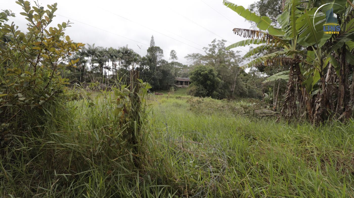 Chácara à venda com 2 quartos, 50m² - Foto 3