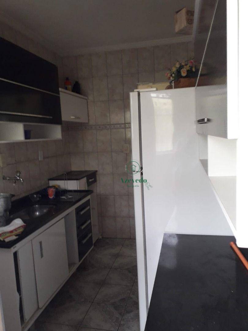 Apartamento à venda com 2 quartos, 62m² - Foto 3