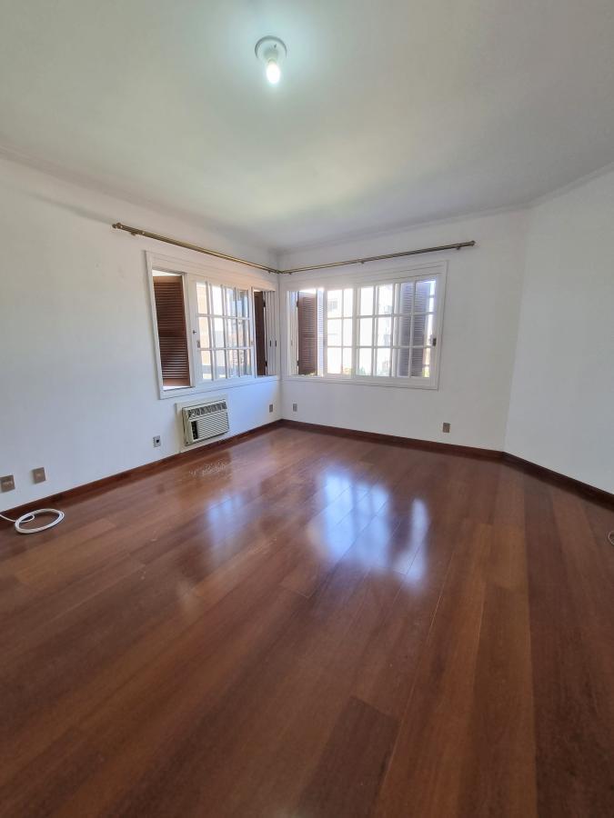 Casa à venda com 4 quartos, 438m² - Foto 13