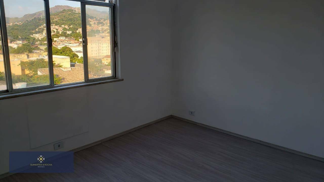 Apartamento à venda com 2 quartos, 70m² - Foto 10