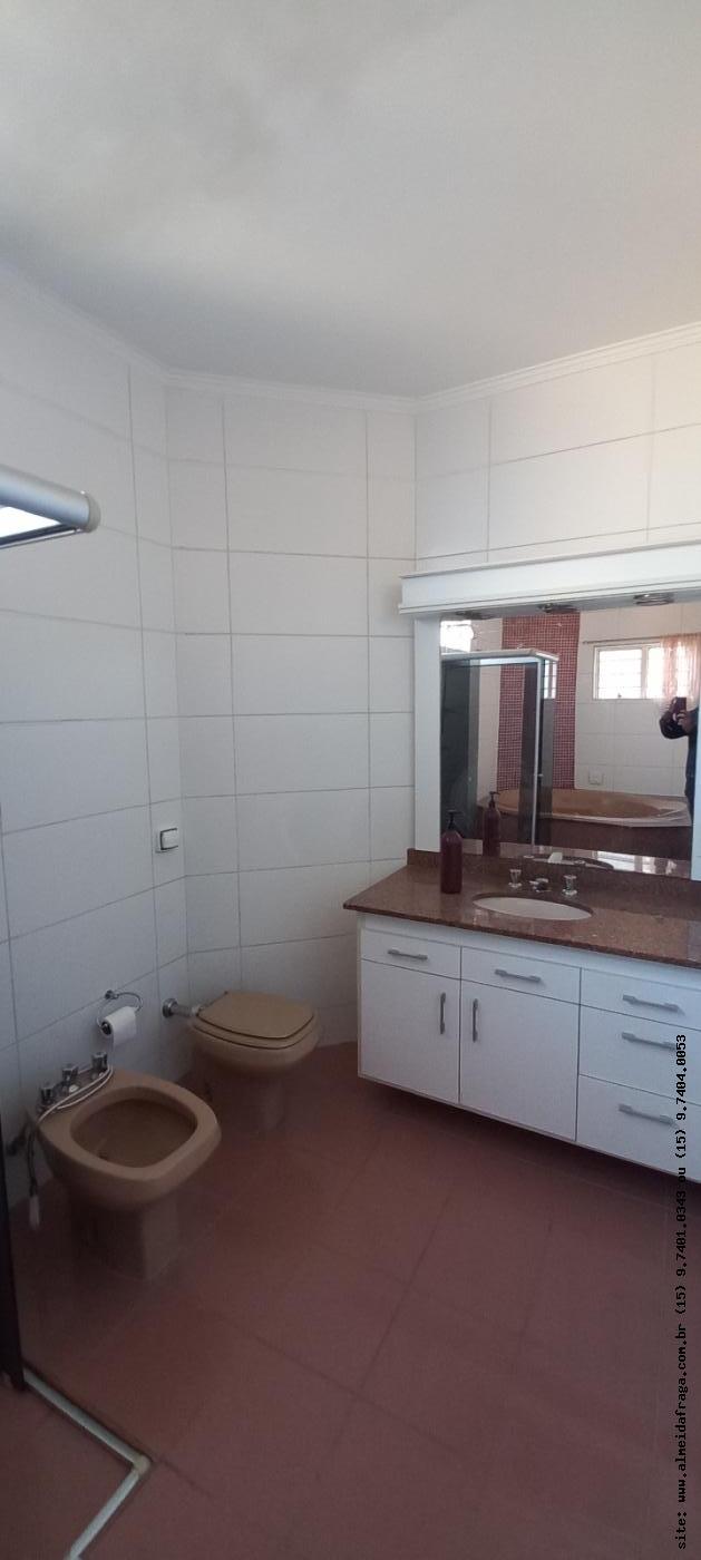 Casa à venda com 3 quartos, 300m² - Foto 30