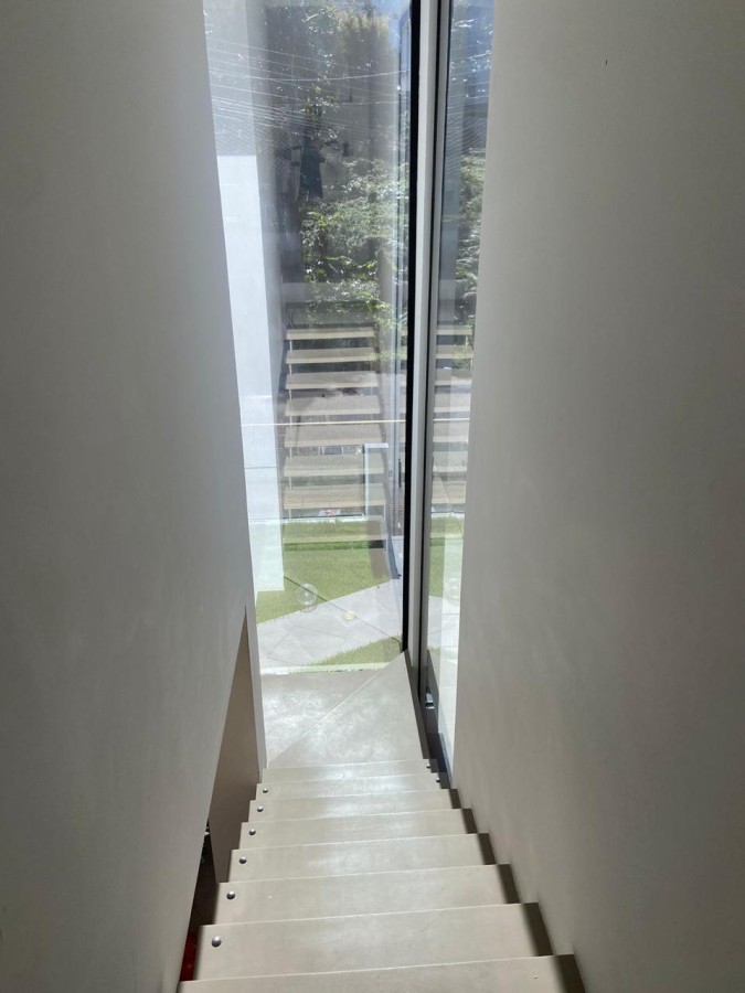 Casa para alugar com 4 quartos, 270m² - Foto 34