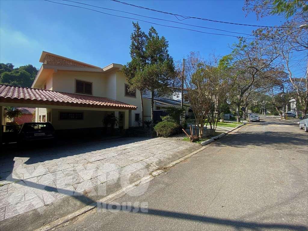 Casa de Condomínio à venda com 4 quartos, 492m² - Foto 3