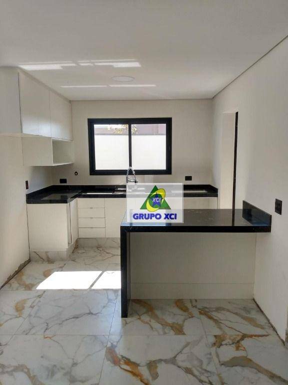 Casa à venda com 3 quartos, 180m² - Foto 6