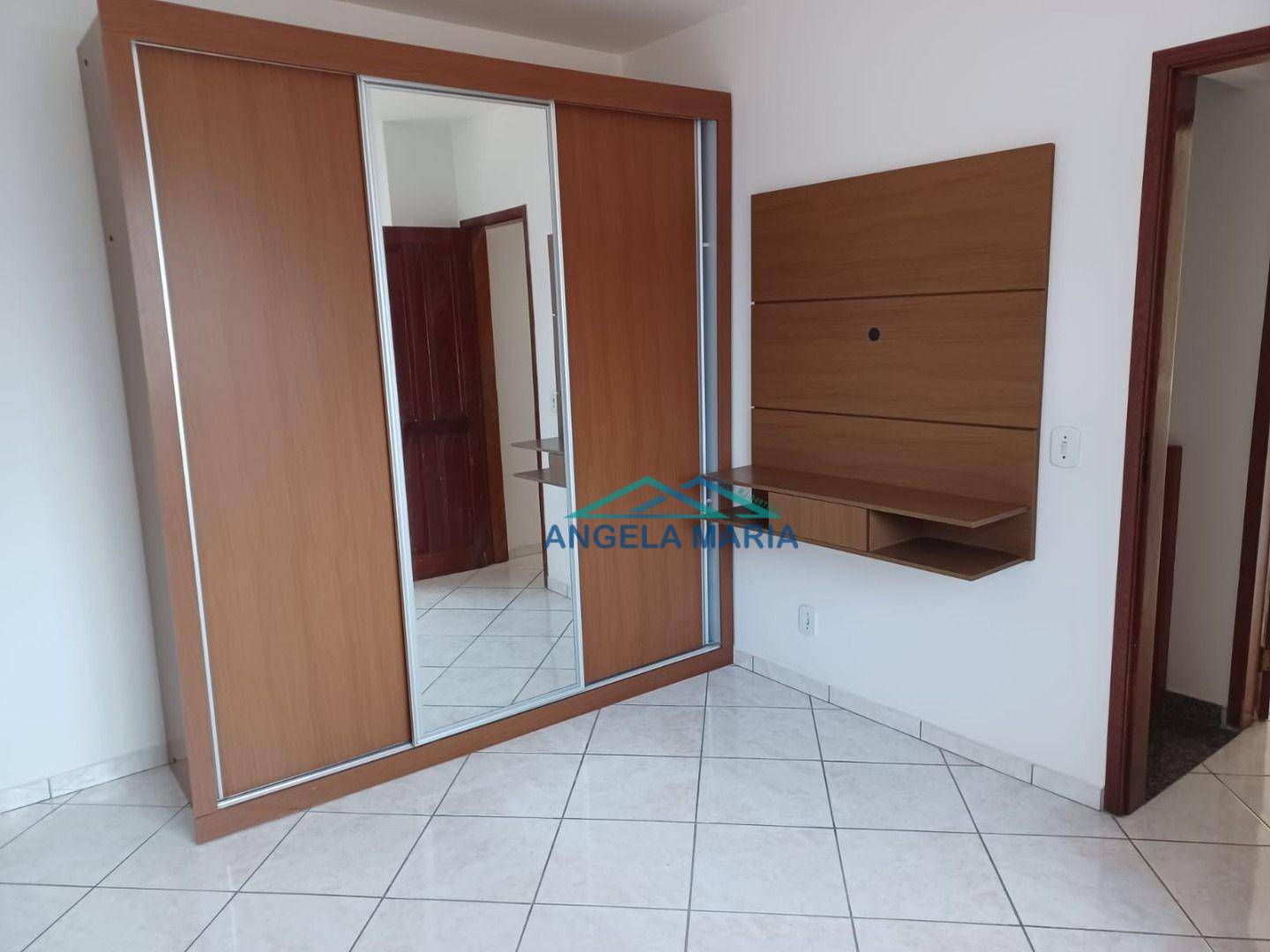 Casa à venda com 2 quartos, 105m² - Foto 6