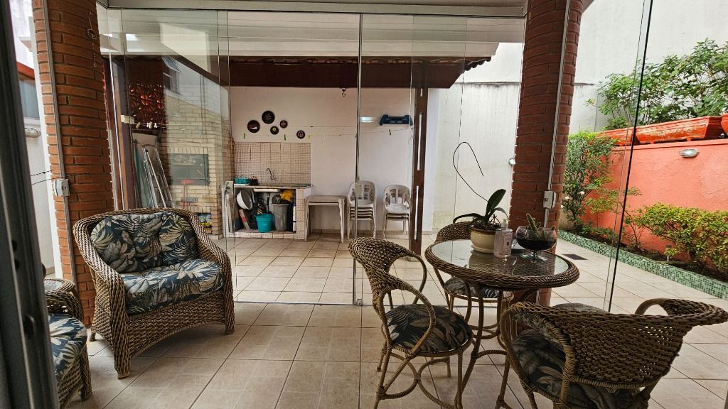 Casa de Condomínio à venda com 4 quartos, 154m² - Foto 35