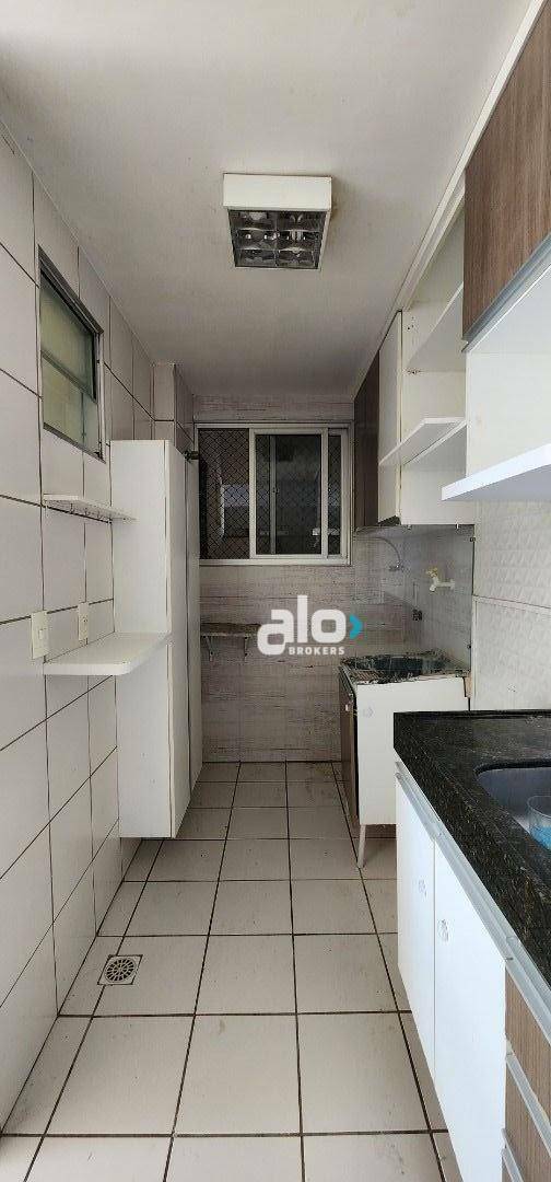 Apartamento à venda com 2 quartos, 52m² - Foto 13