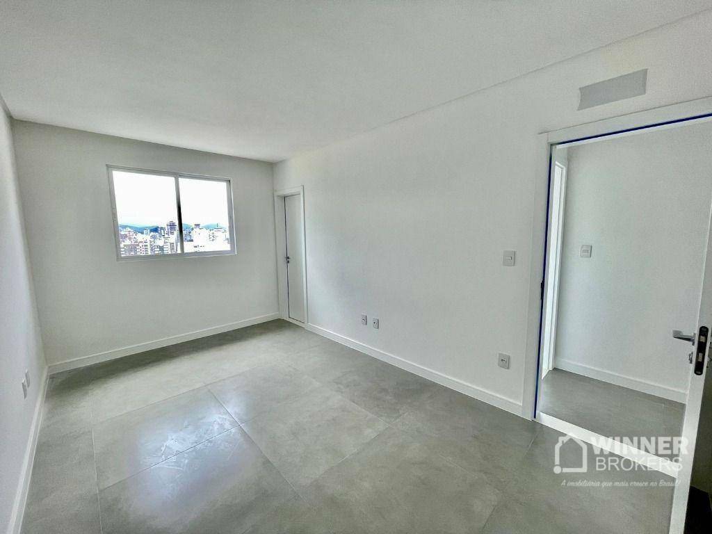 Apartamento à venda com 2 quartos, 93m² - Foto 9