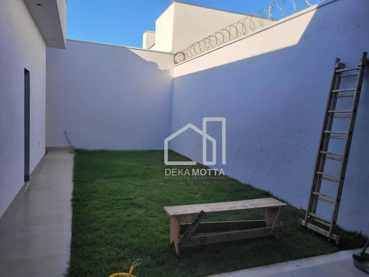 Casa à venda com 3 quartos, 150m² - Foto 4