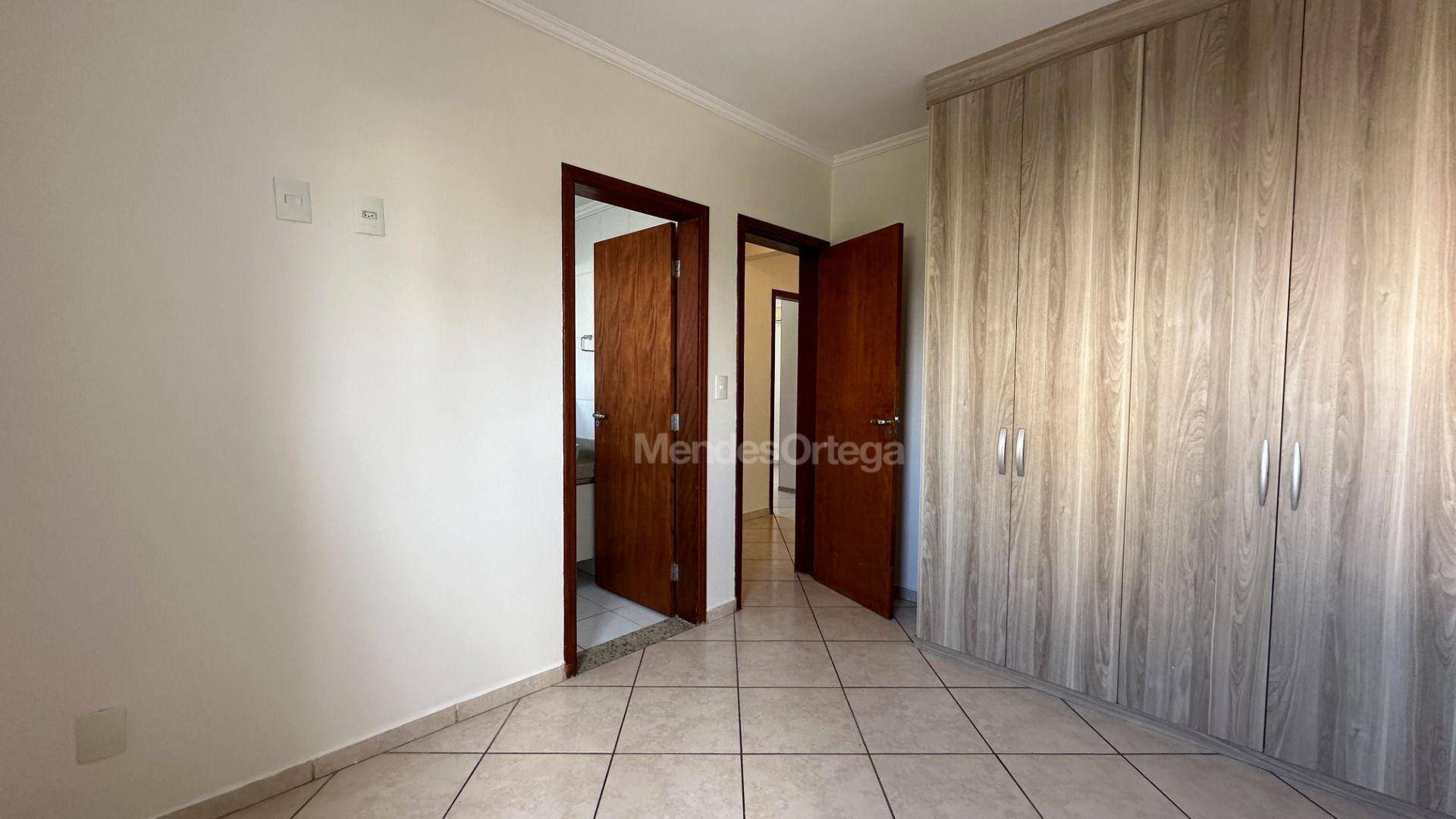 Apartamento à venda com 3 quartos, 94m² - Foto 12