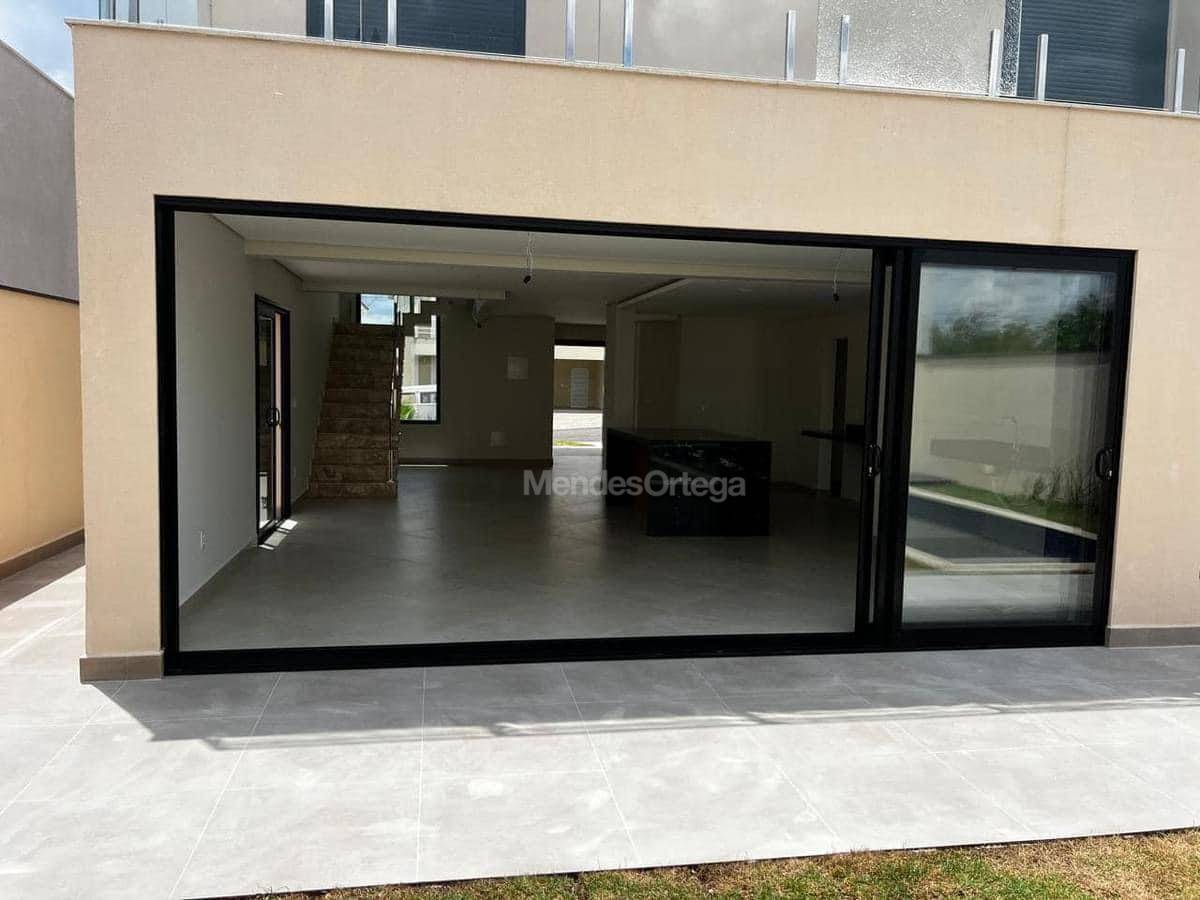 Casa de Condomínio à venda com 3 quartos, 211m² - Foto 13