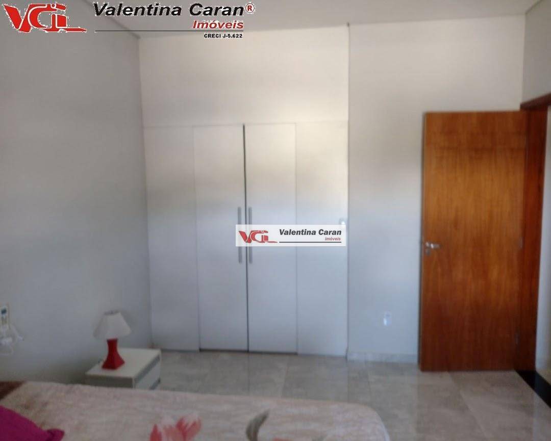 Chácara à venda com 3 quartos, 282m² - Foto 16