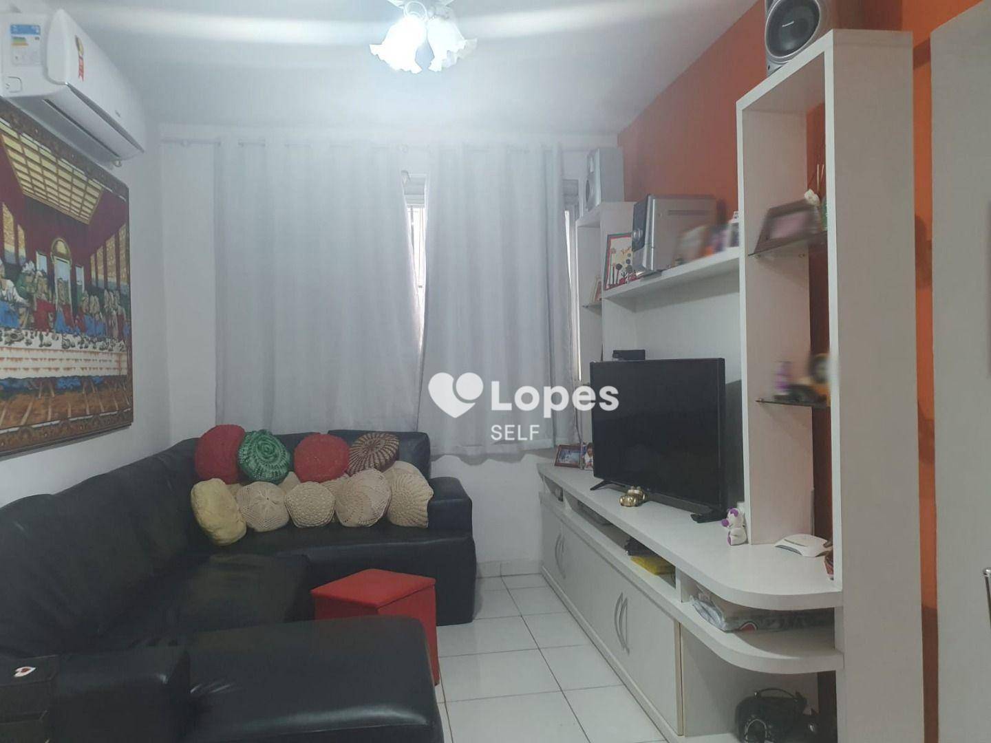 Apartamento à venda com 2 quartos, 60m² - Foto 1