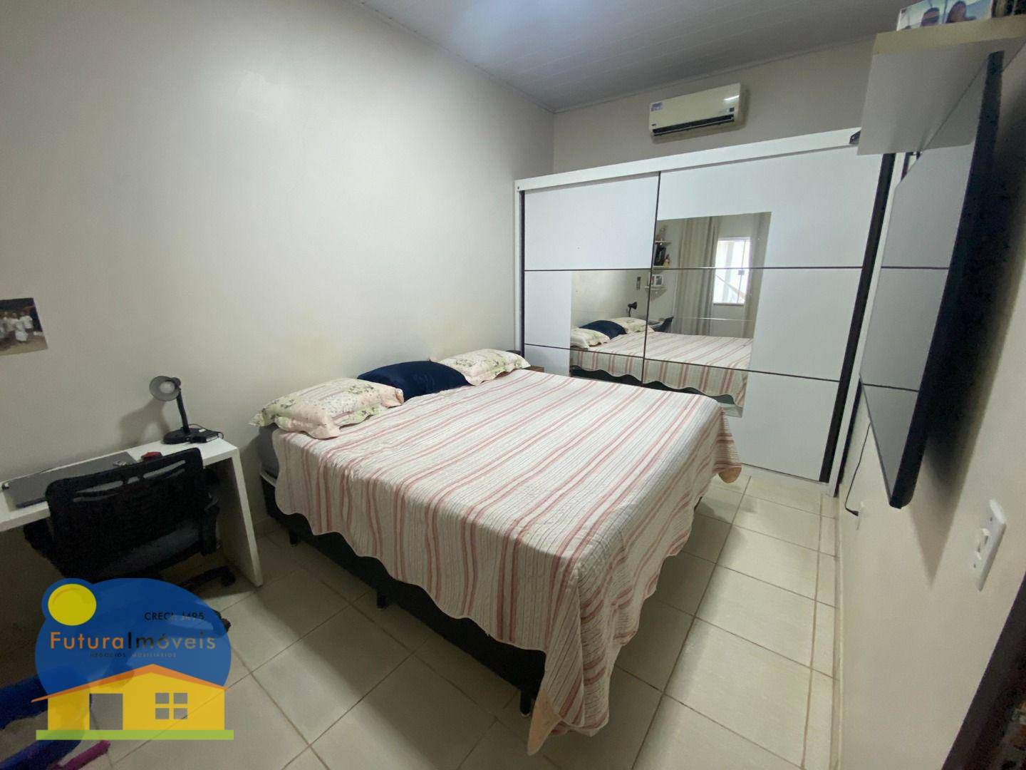 Casa à venda com 2 quartos, 83m² - Foto 14