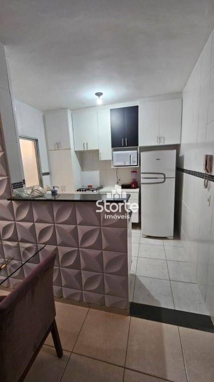 Apartamento para alugar com 2 quartos, 51m² - Foto 4